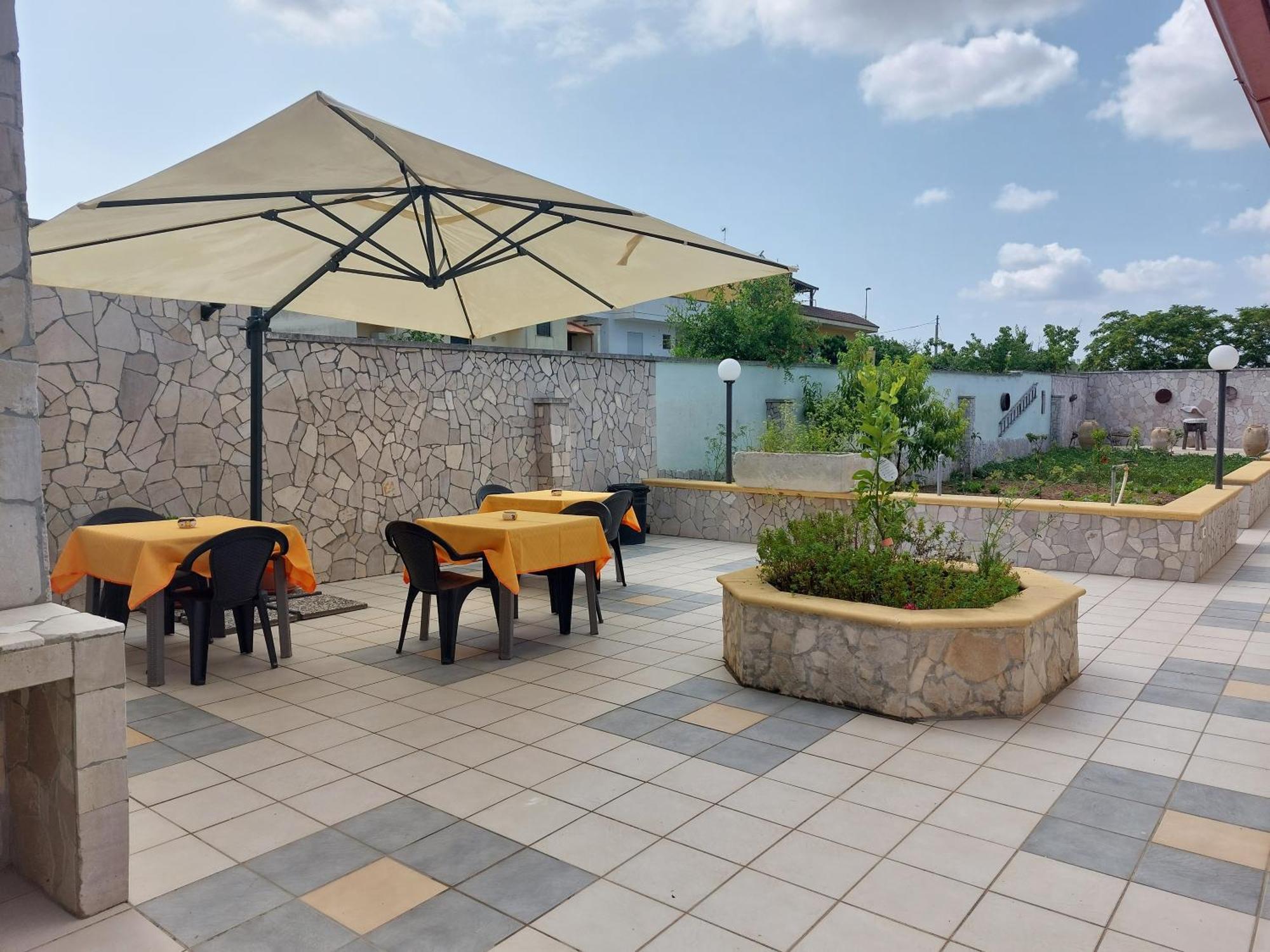 Oltremare Hotel Vignacastrisi Exterior photo